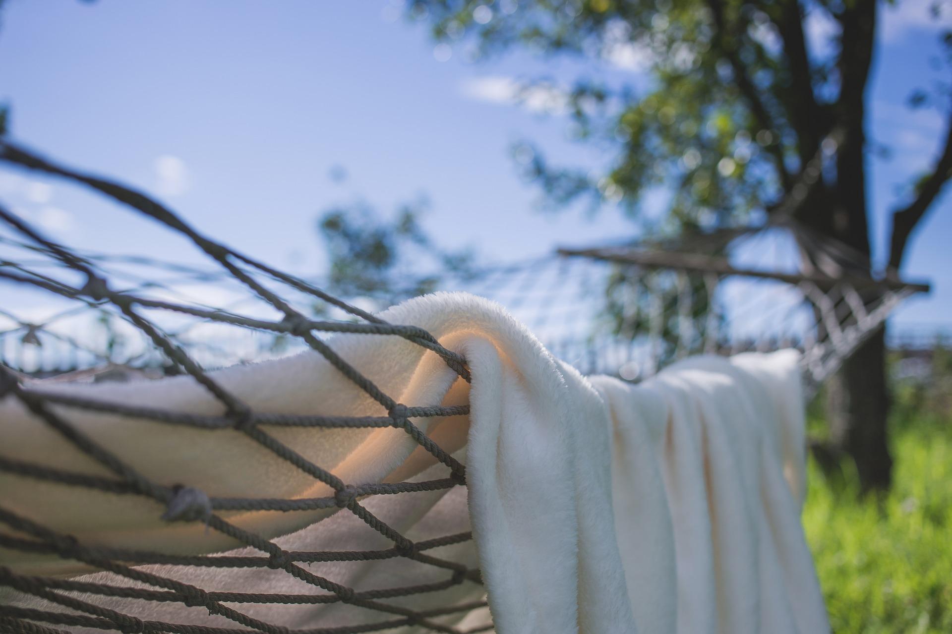 Nowadays, some claim that hammocks are even better than beds! Here is a list of reasons why.