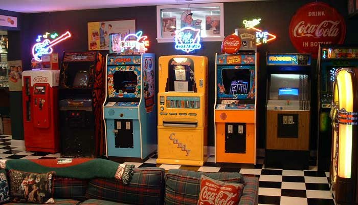 What to Expect When You Throw an Arcade-Themed Birthday Party