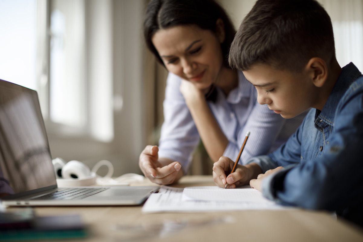 Top 8 Benefits of Home tutors for your child